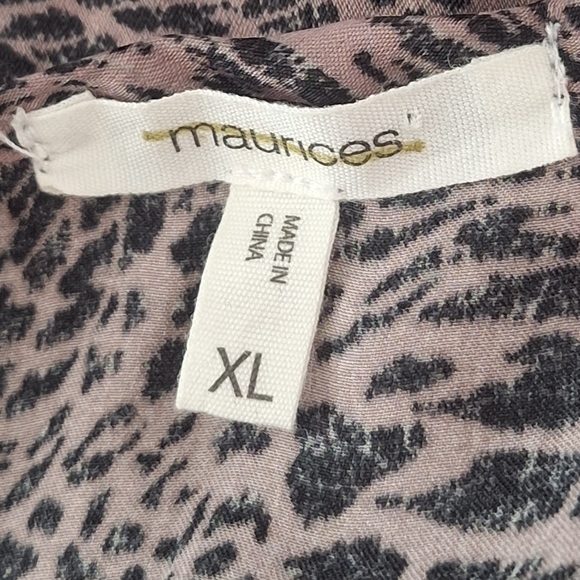 Maurices animal print top with lace trim - Picture 4 of 5